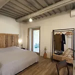 לינה וארוחת בוקר Casale Sterpeti מליאנו אין טוסקנה