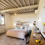 Casale Sterpeti 4*
